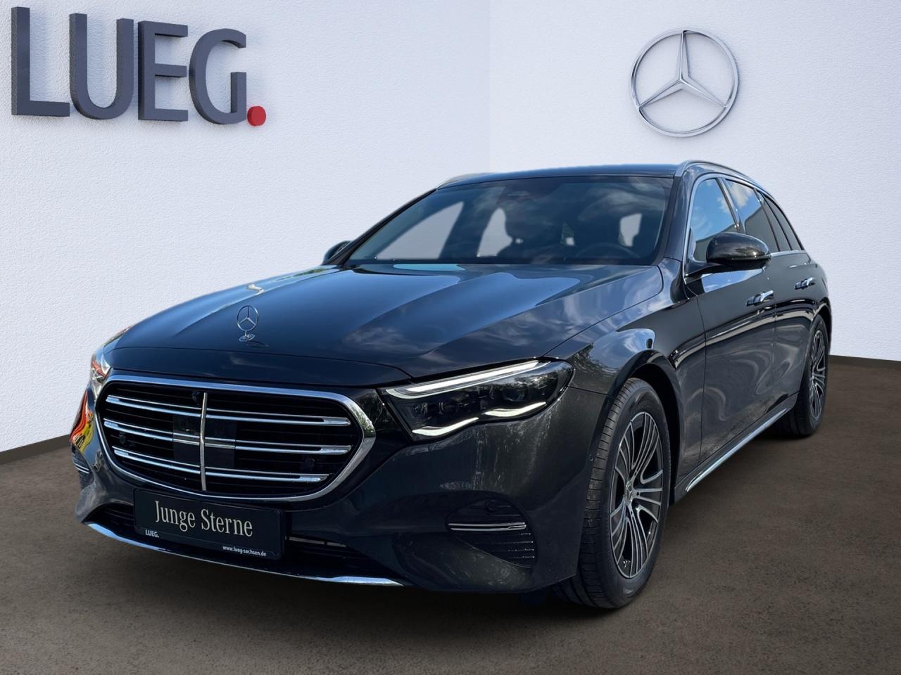 E 220 d T EXCLUSIVE-PREMIUM+AHK+LENKRADHZG